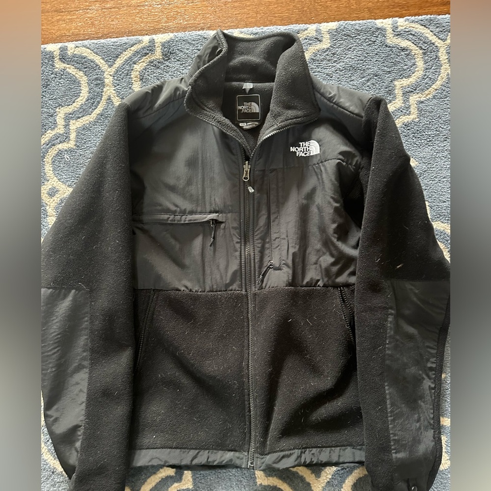 North Face Denali Jacket- Men’s Medium